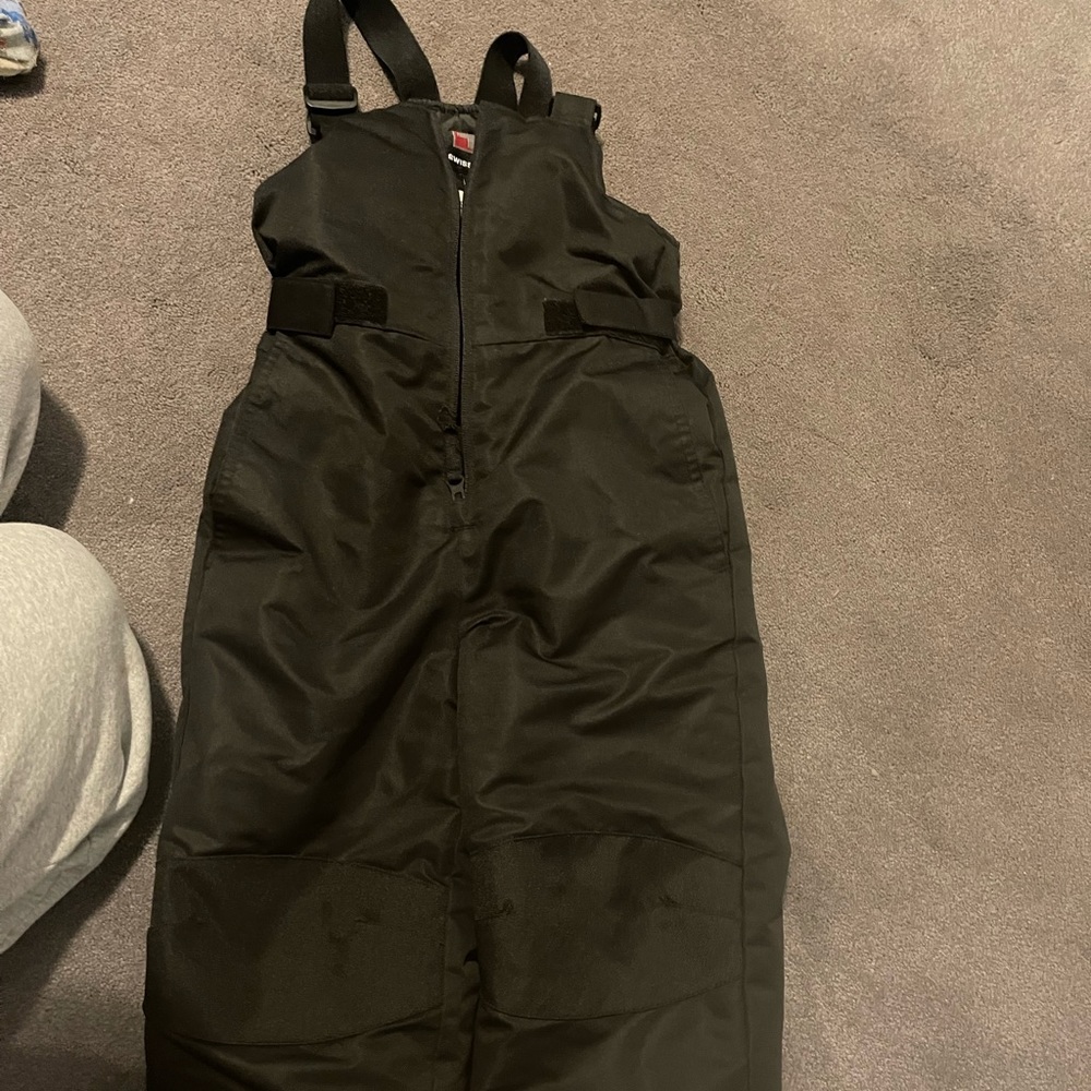 Snow pants